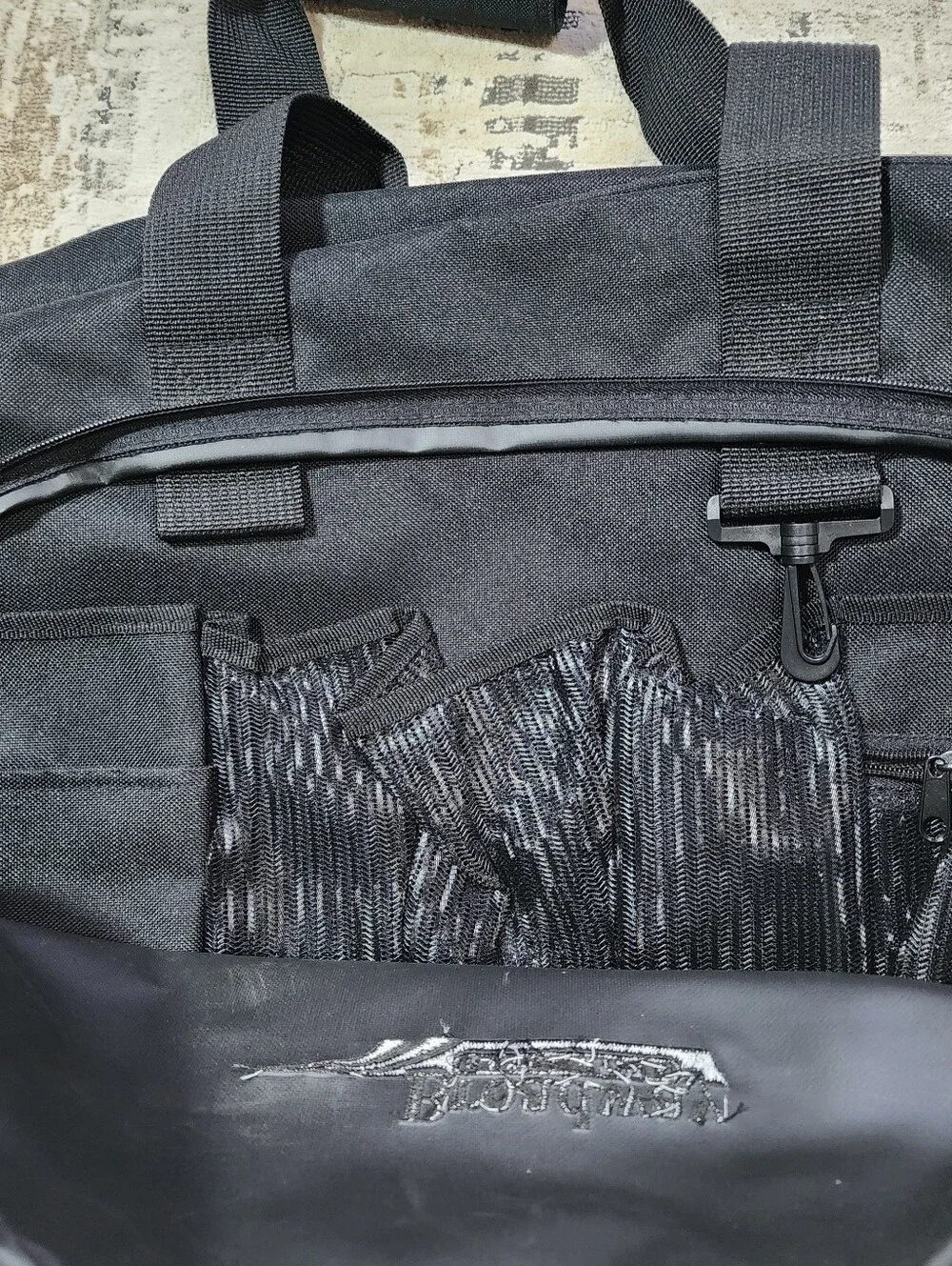 LEEDS Promo Black Travel / Duffle Bag Lightweight Canvas Gym Bag Athleisure